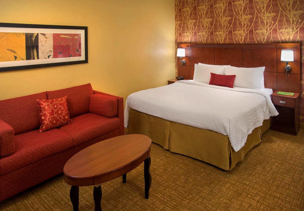 Courtyard By Marriott Poughkeepsie Hotel Luaran gambar