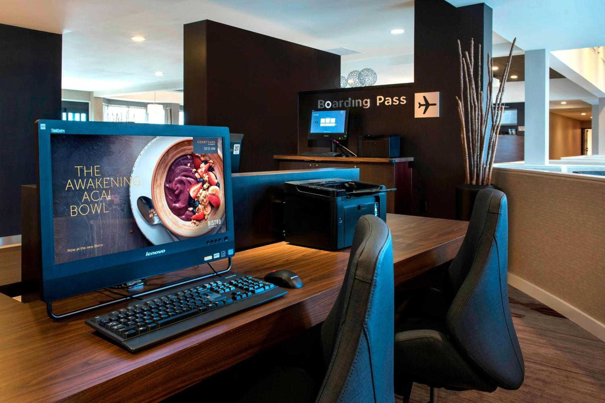 Courtyard By Marriott Poughkeepsie Hotel Luaran gambar