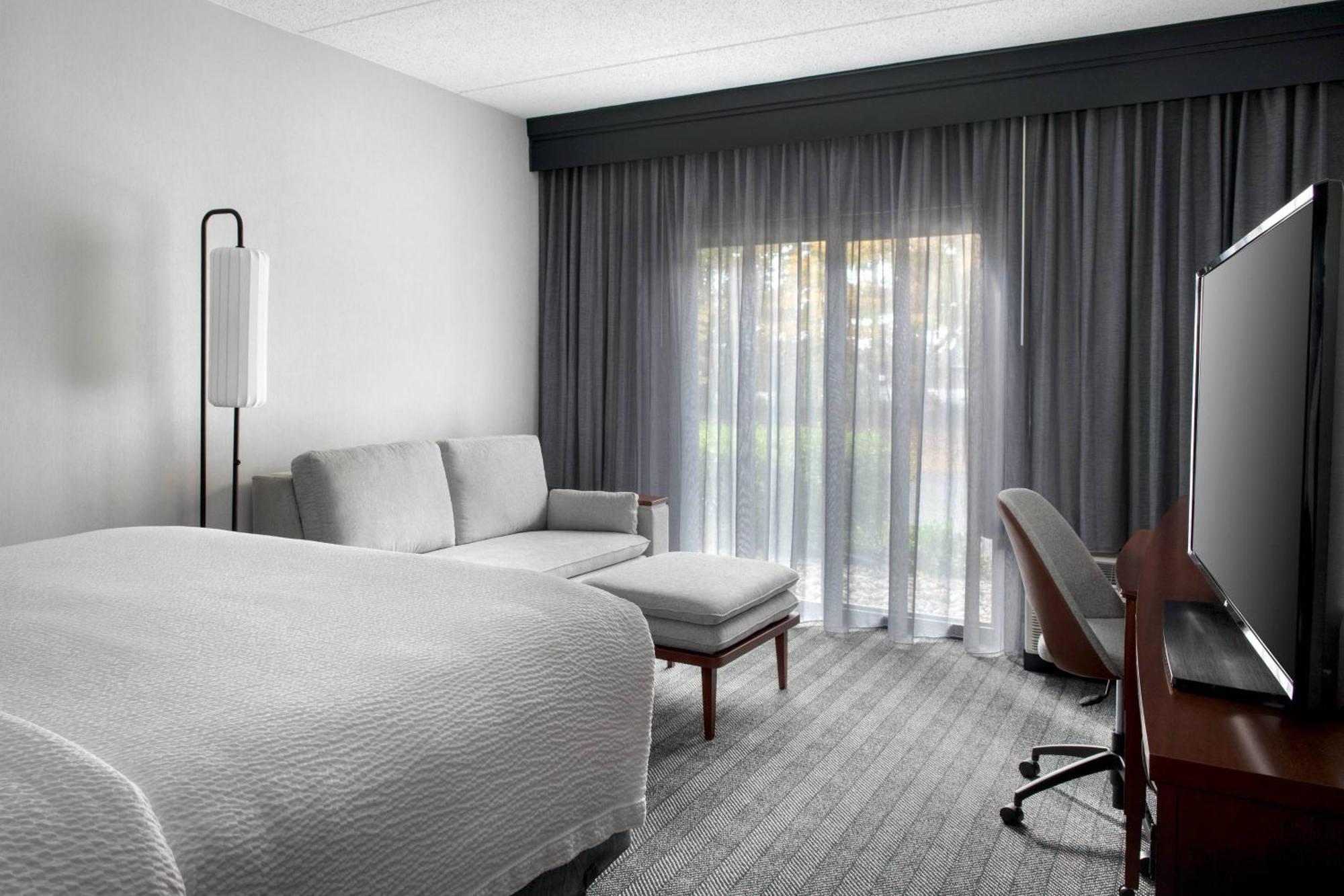 Courtyard By Marriott Poughkeepsie Hotel Luaran gambar